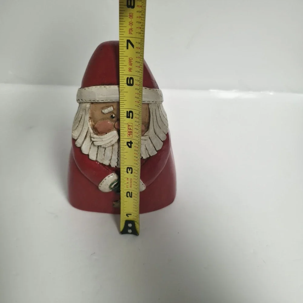 Vintage 1992 International Santa Claus Collection United States FR23 7